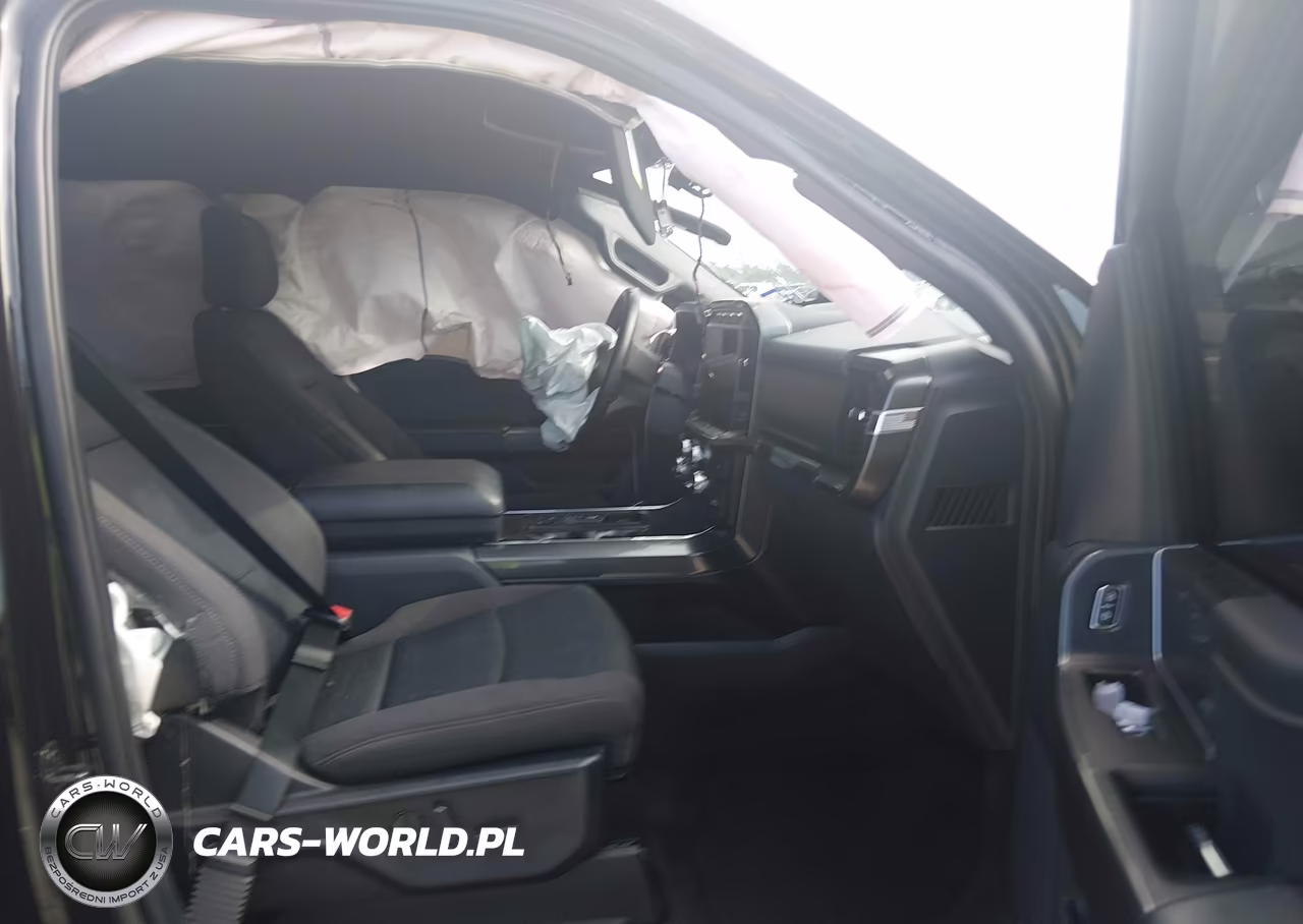2023 Ford F-150 Xlt VIN:1FTEW1C51PFC56737 - 5