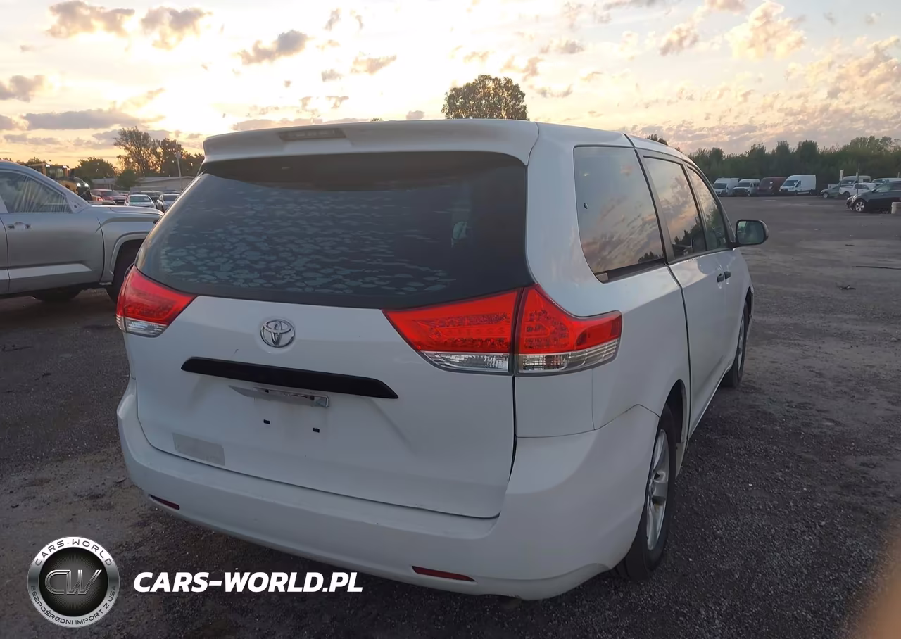 2013 Toyota Sienna L V6 7 Passenger VIN:5TDZK3DC1DS313293 - 16