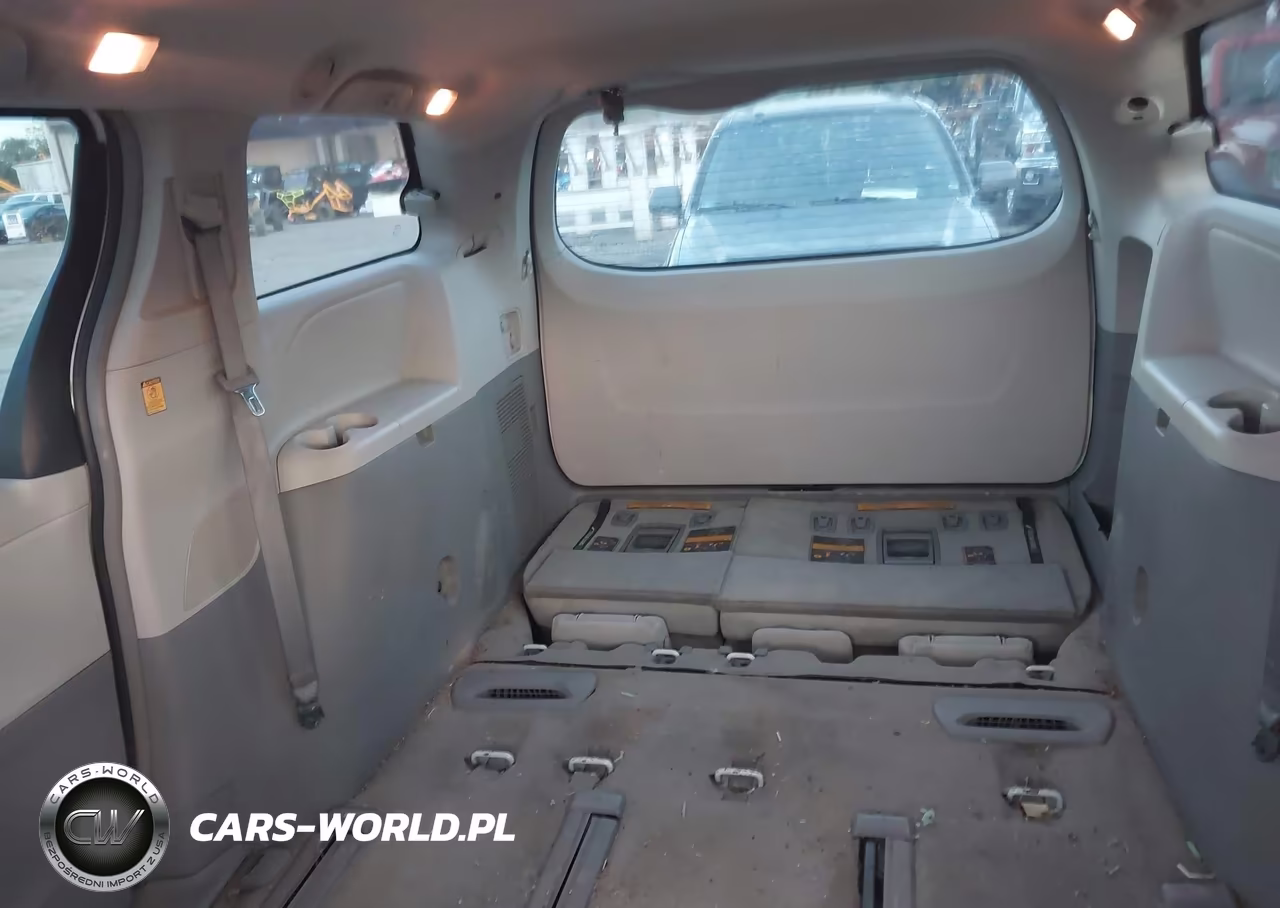 2013 Toyota Sienna L V6 7 Passenger VIN:5TDZK3DC1DS313293 - 8