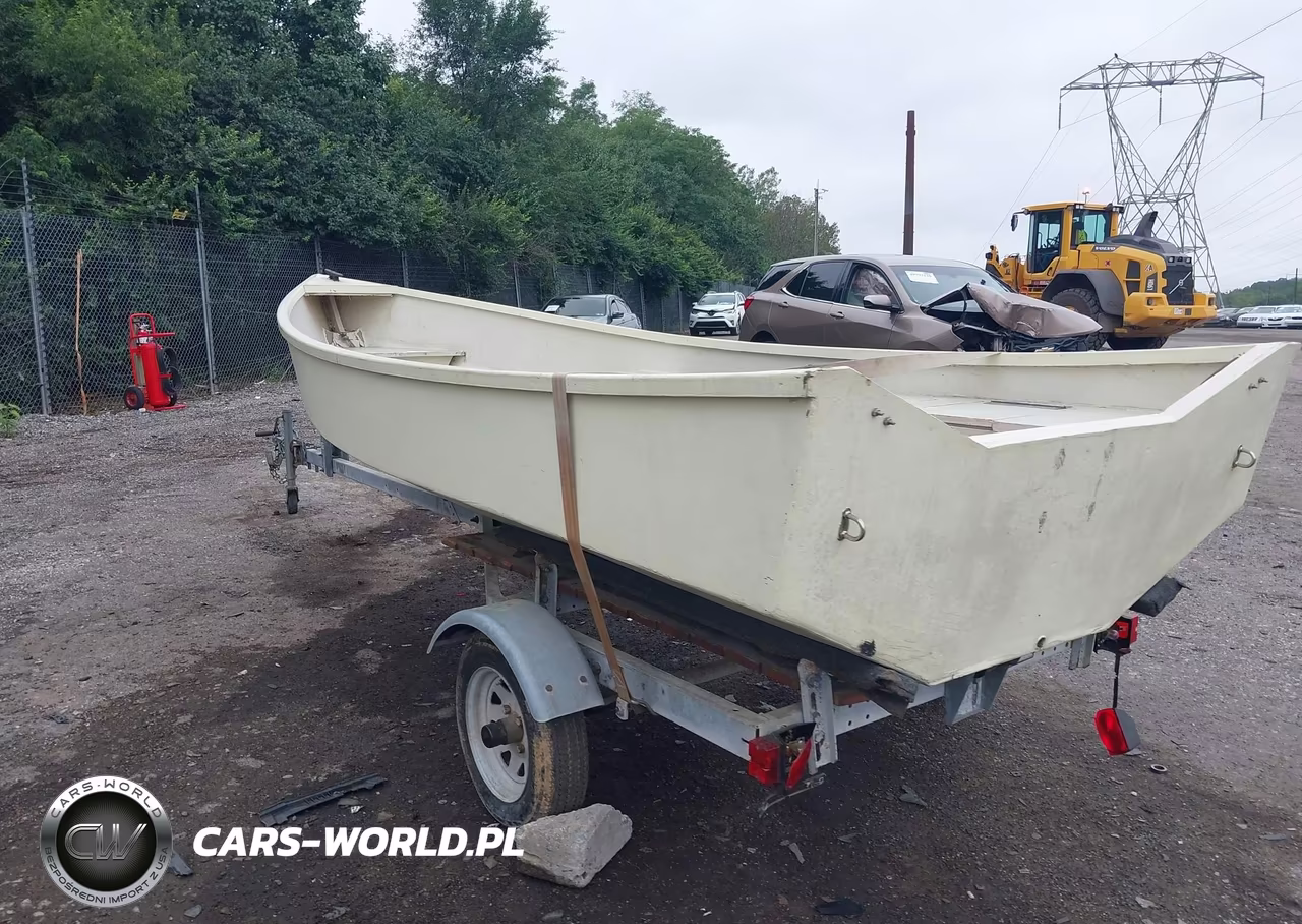 2013 Custom Flats Boat- Fishing