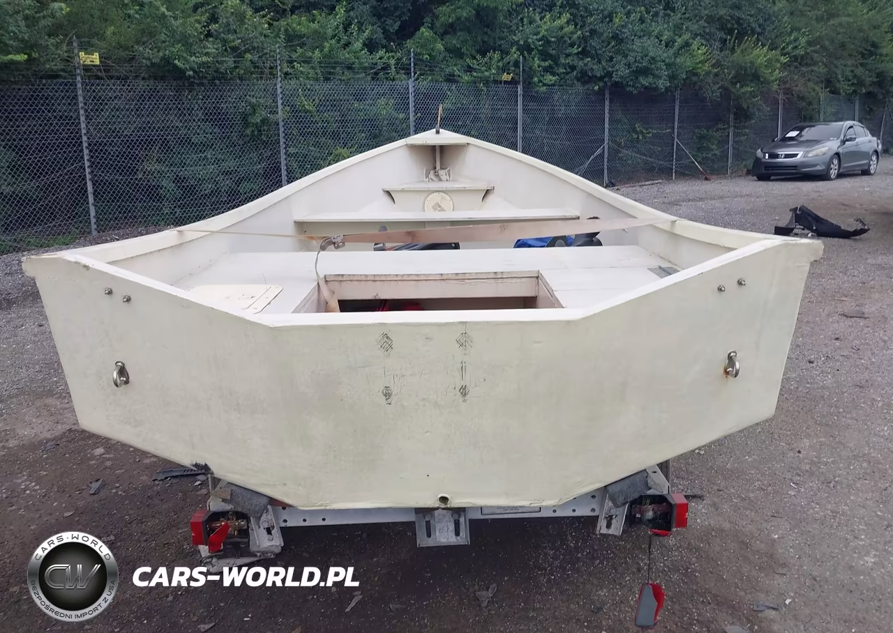 2013 Custom Flats Boat- Fishing VIN:PAZ23891F101 - 16