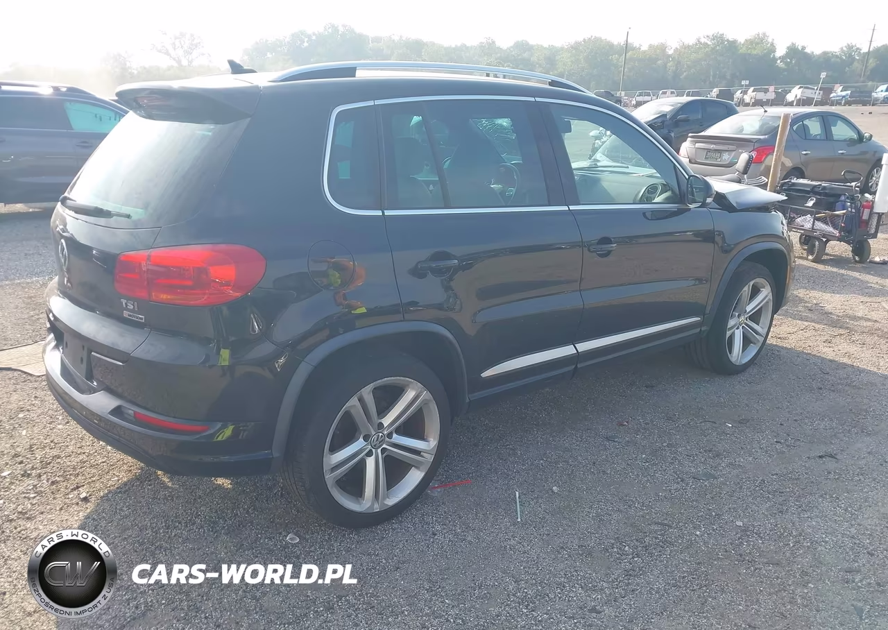 2016 Volkswagen Tiguan R-Line VIN:WVGBV7AX5GW081661 - 4