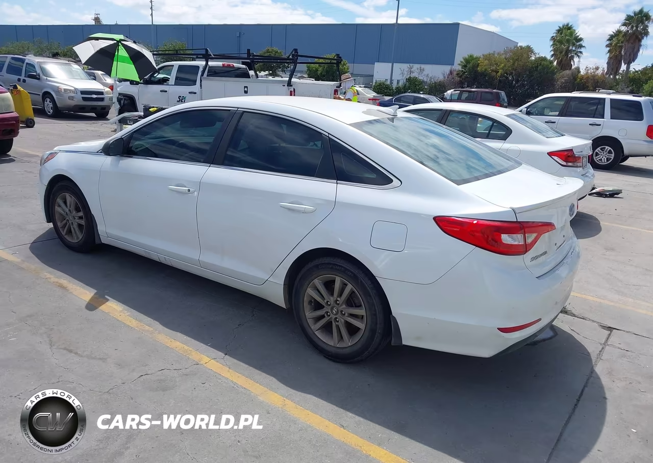 2015 Hyundai Sonata Se VIN:5NPE24AF1FH164279 - 3