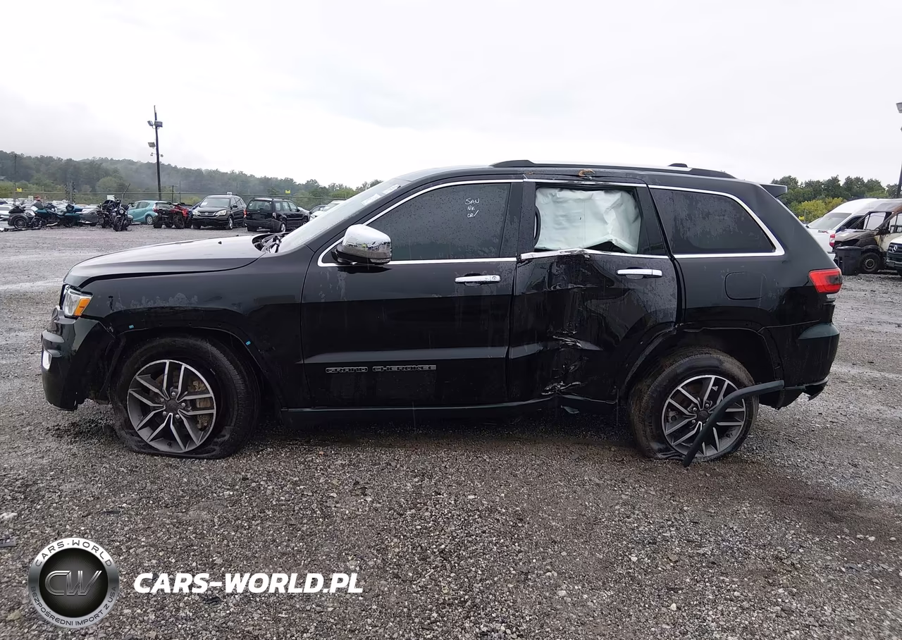 2021 Jeep Grand Cherokee Limited 4X4 VIN:1C4RJFBG6MC732333 - 13