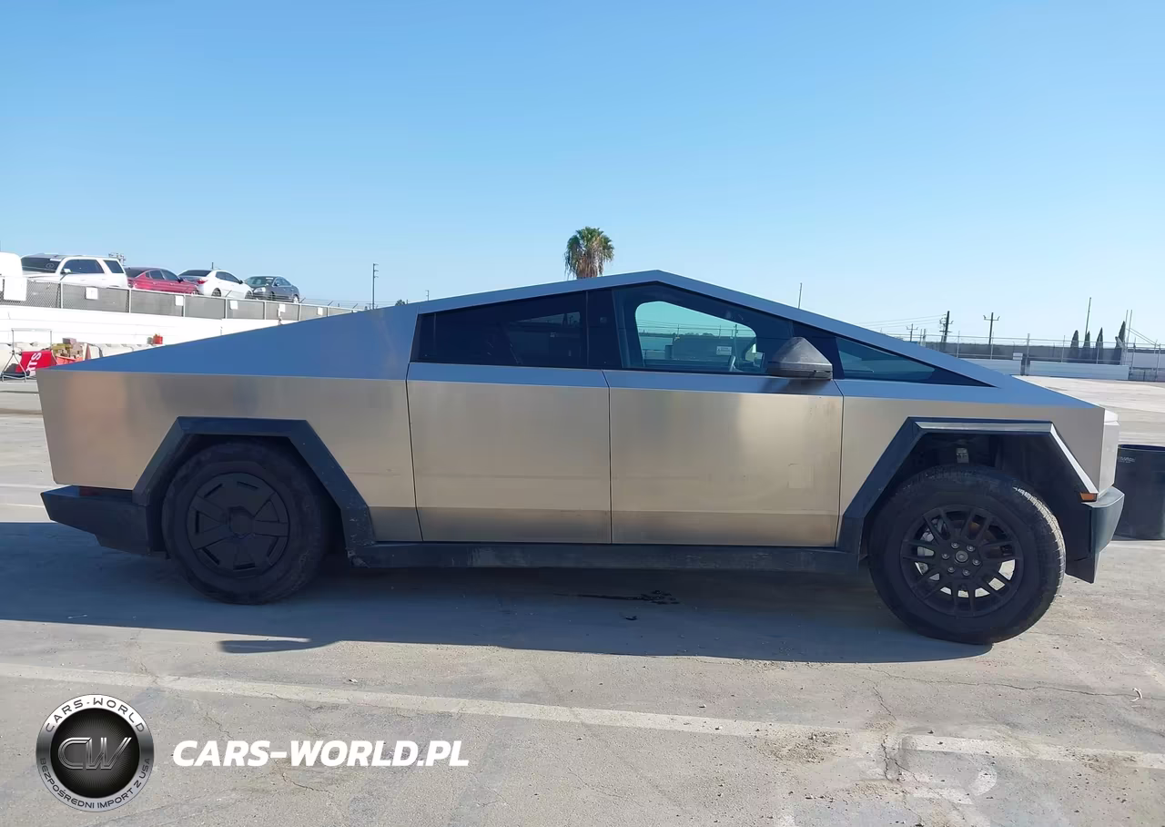 2025 Tesla Cybertruck All-Wheel Drive VIN:7G2CEHED8SA058834 - 13