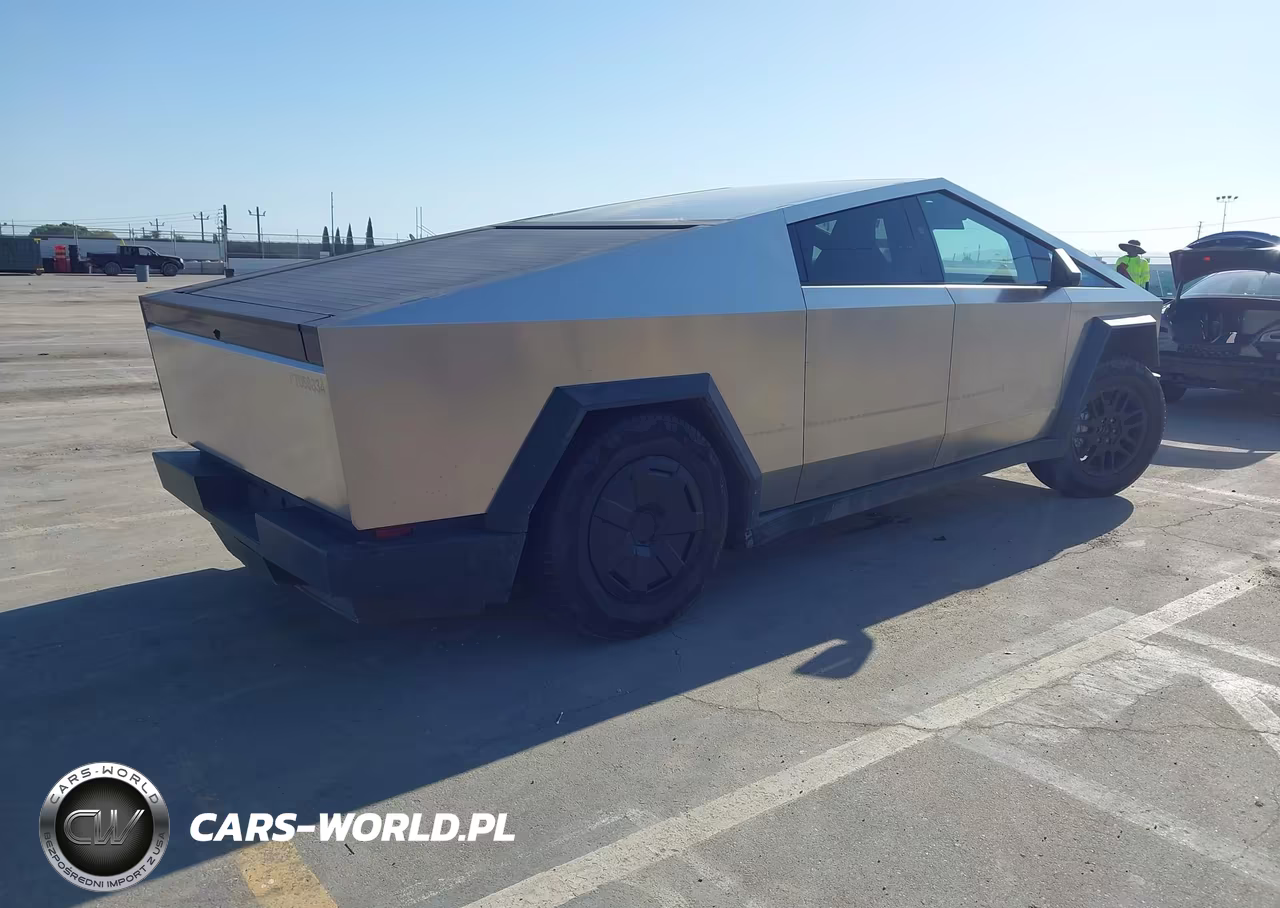 2025 Tesla Cybertruck All-Wheel Drive VIN:7G2CEHED8SA058834 - 4