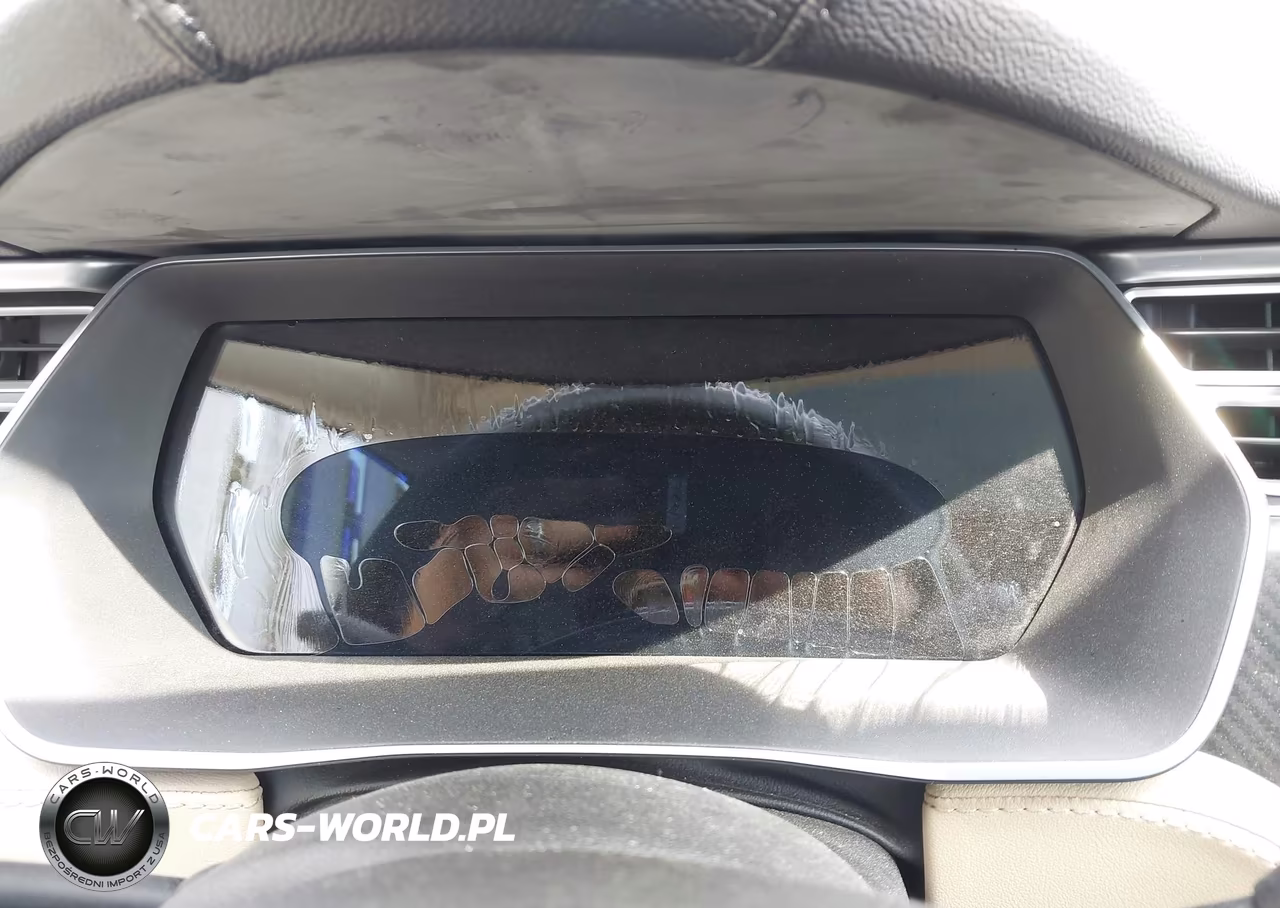 2014 Tesla Model S VIN:5YJSA1H15EFP44954 - 17