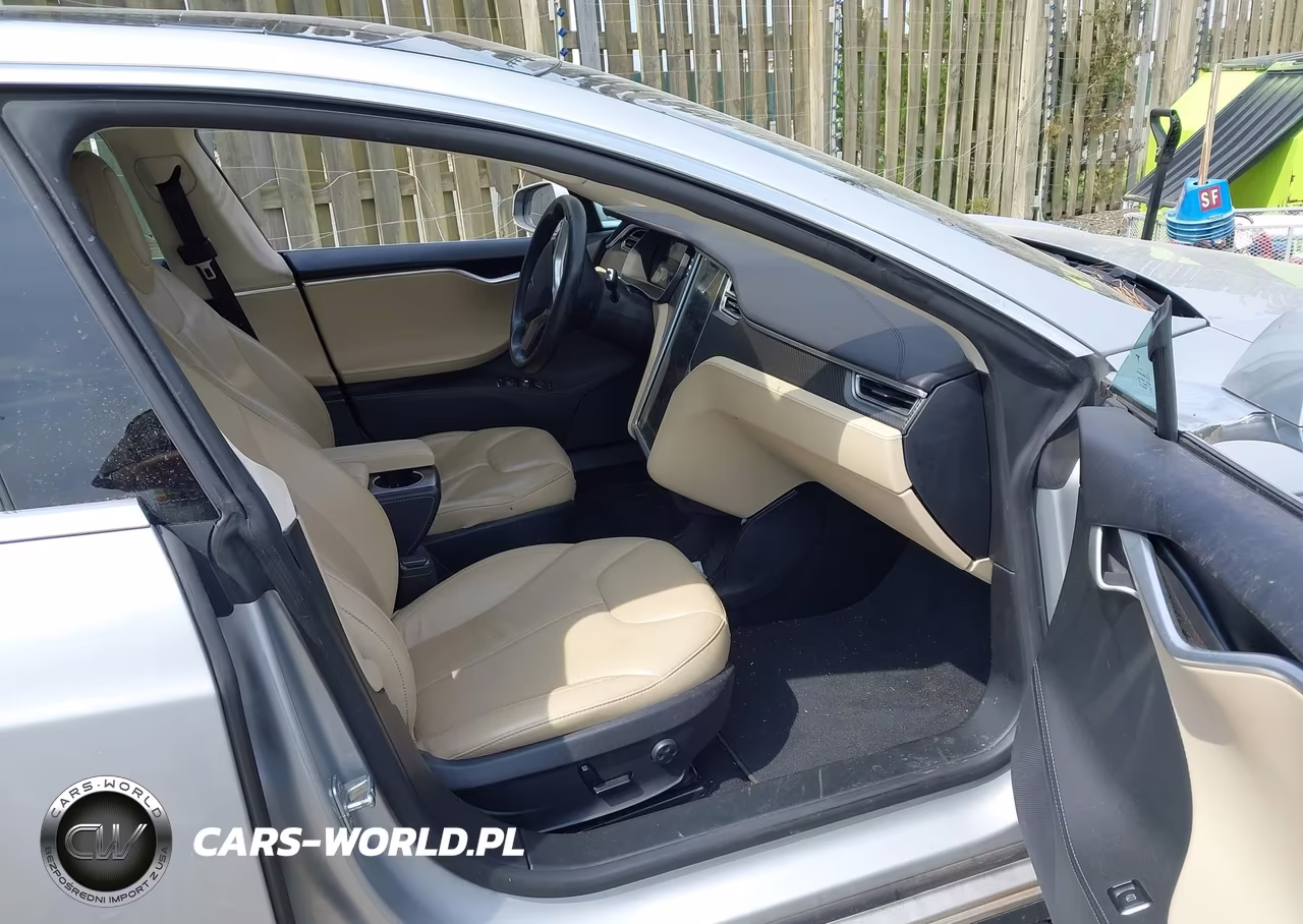 2014 Tesla Model S VIN:5YJSA1H15EFP44954 - 5