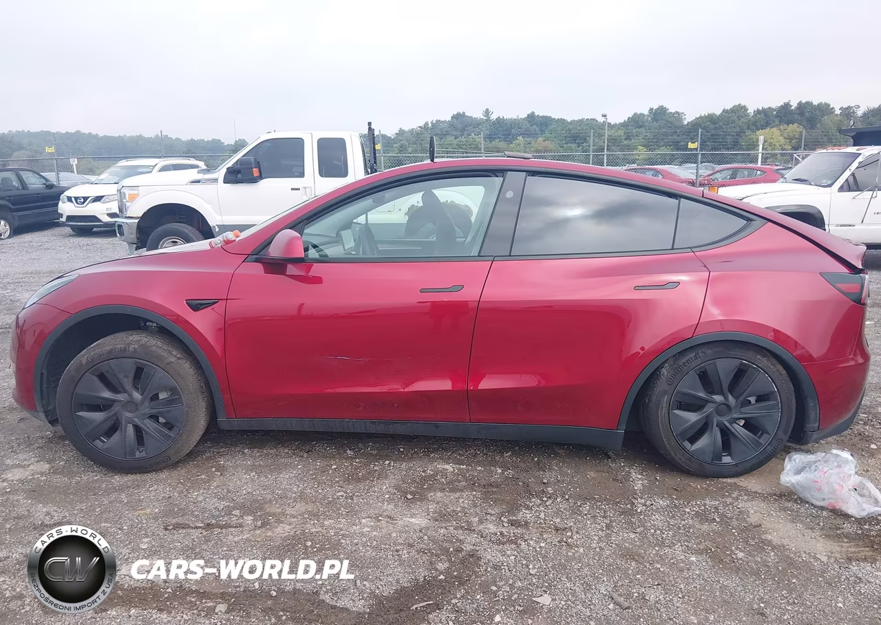2025 Tesla Model Y Long Range Dual Motor Rear-Wheel Drive VIN:7SAYGDED7SA372957 - 14