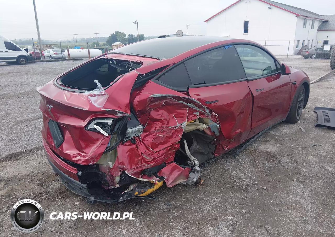 2025 Tesla Model Y Long Range Dual Motor Rear-Wheel Drive VIN:7SAYGDED7SA372957 - 4