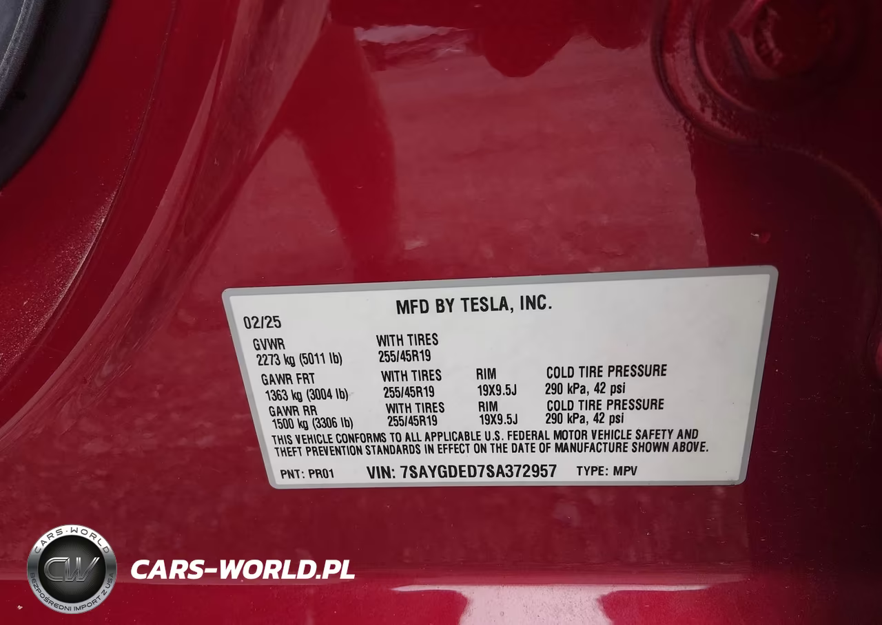2025 Tesla Model Y Long Range Dual Motor Rear-Wheel Drive VIN:7SAYGDED7SA372957 - 9