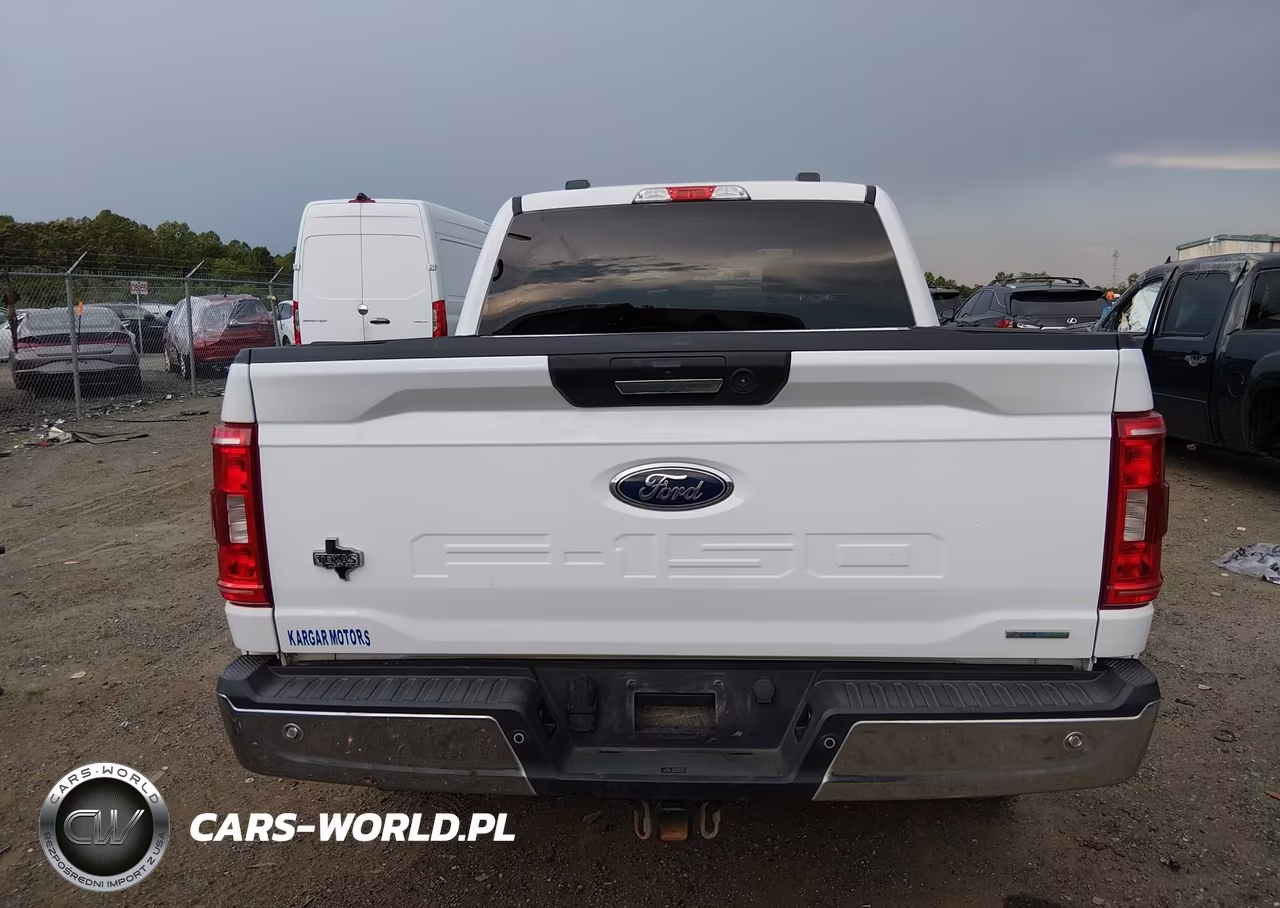2022 Ford F-150 Xlt VIN:1FTFW1E83NFB33045 - 17