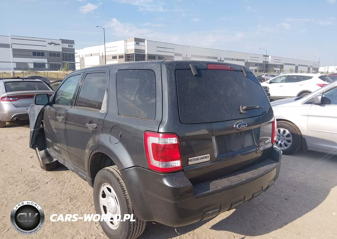 2008 Ford Escape Xls VIN:1FMCU92Z88KE59192 - 3