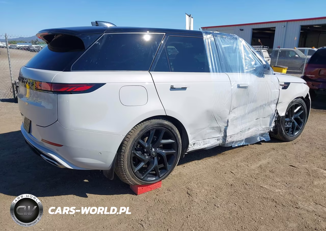 2024 Land Rover Range Rover Sport Dynamic Se VIN:SAL1L9FU8RA196490 - 4