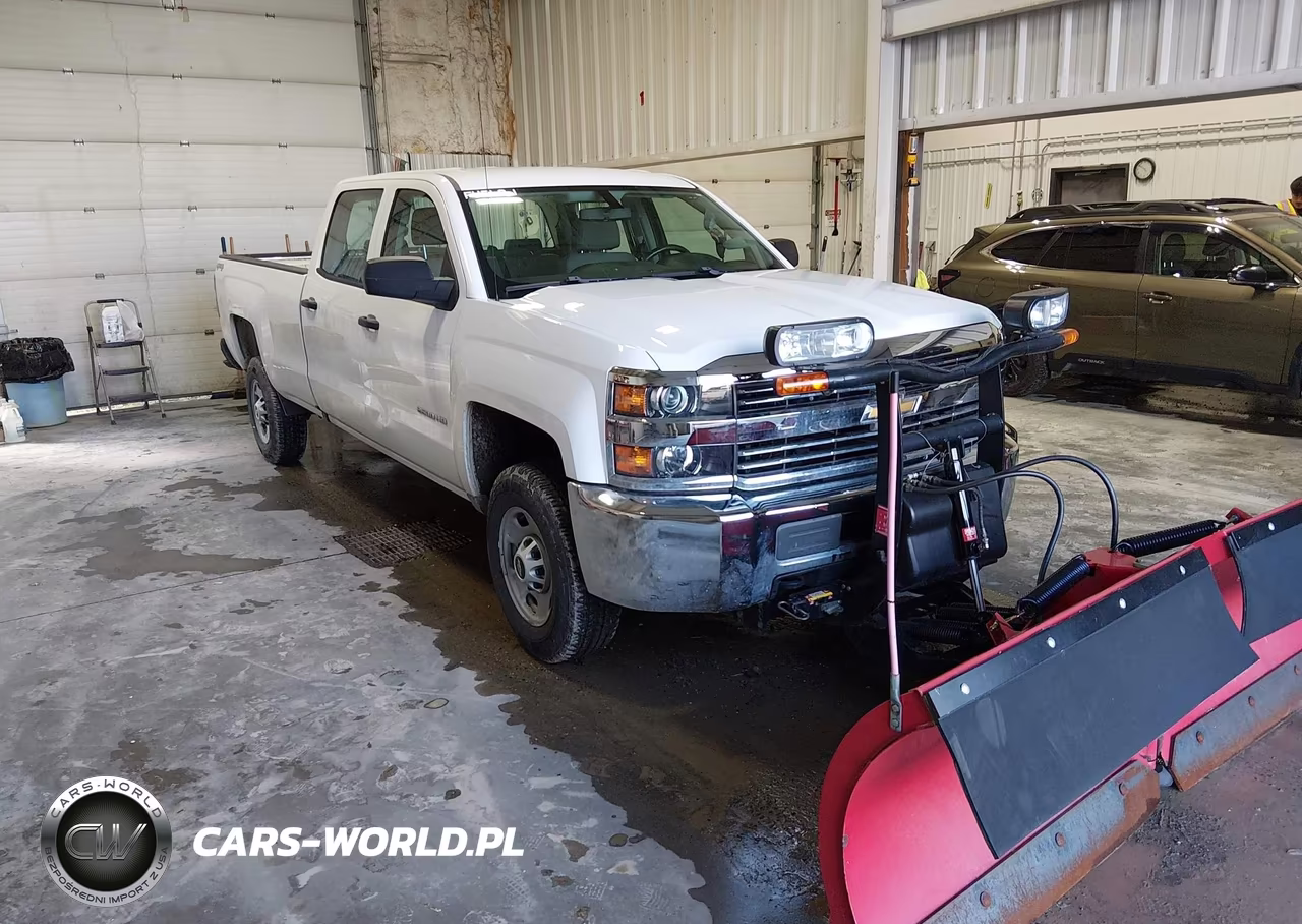 2018 Chevrolet Silverado 2500Hd Wt – zdjęcie 1 z 17