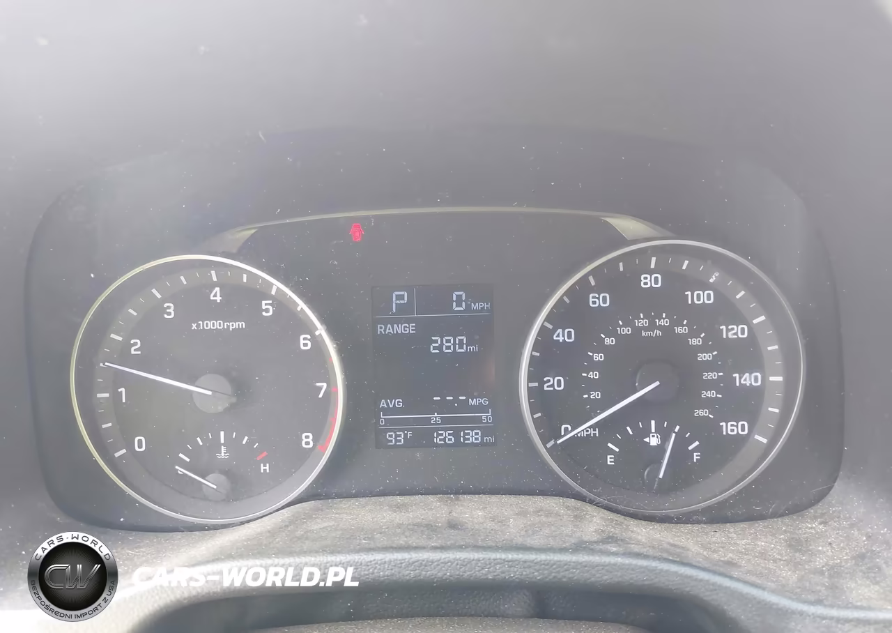 2017 Hyundai Elantra Se VIN:5NPD84LF5HH184500 - 7