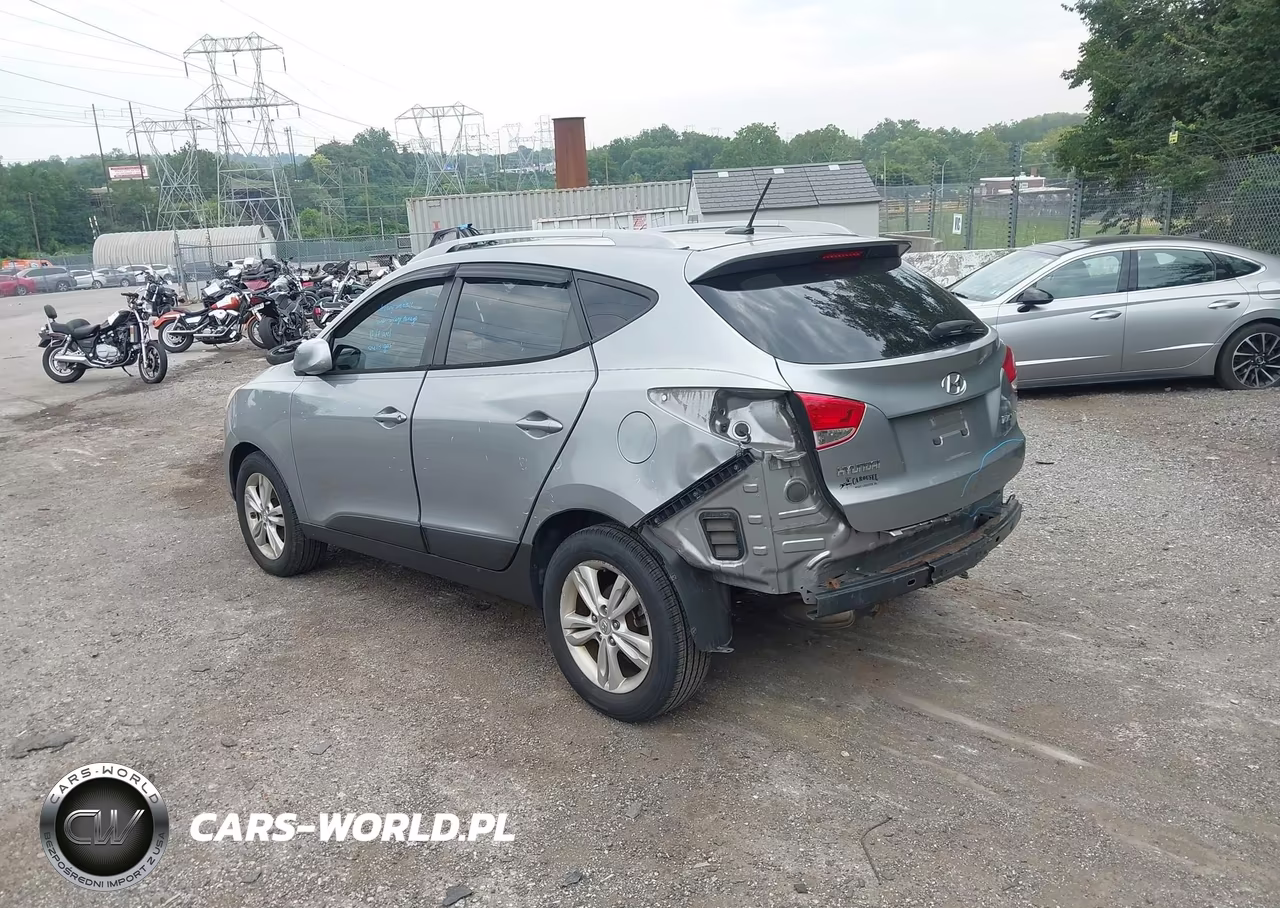 2011 Hyundai Tucson Gls VIN:KM8JU3AC3BU257714 - 3