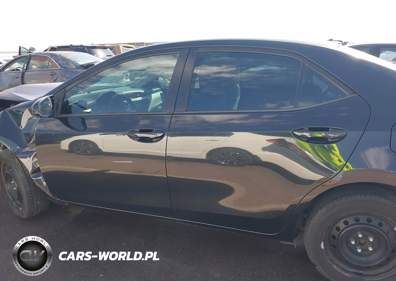 2017 Toyota Corolla Le VIN:2T1BURHE3HC918148 - 13