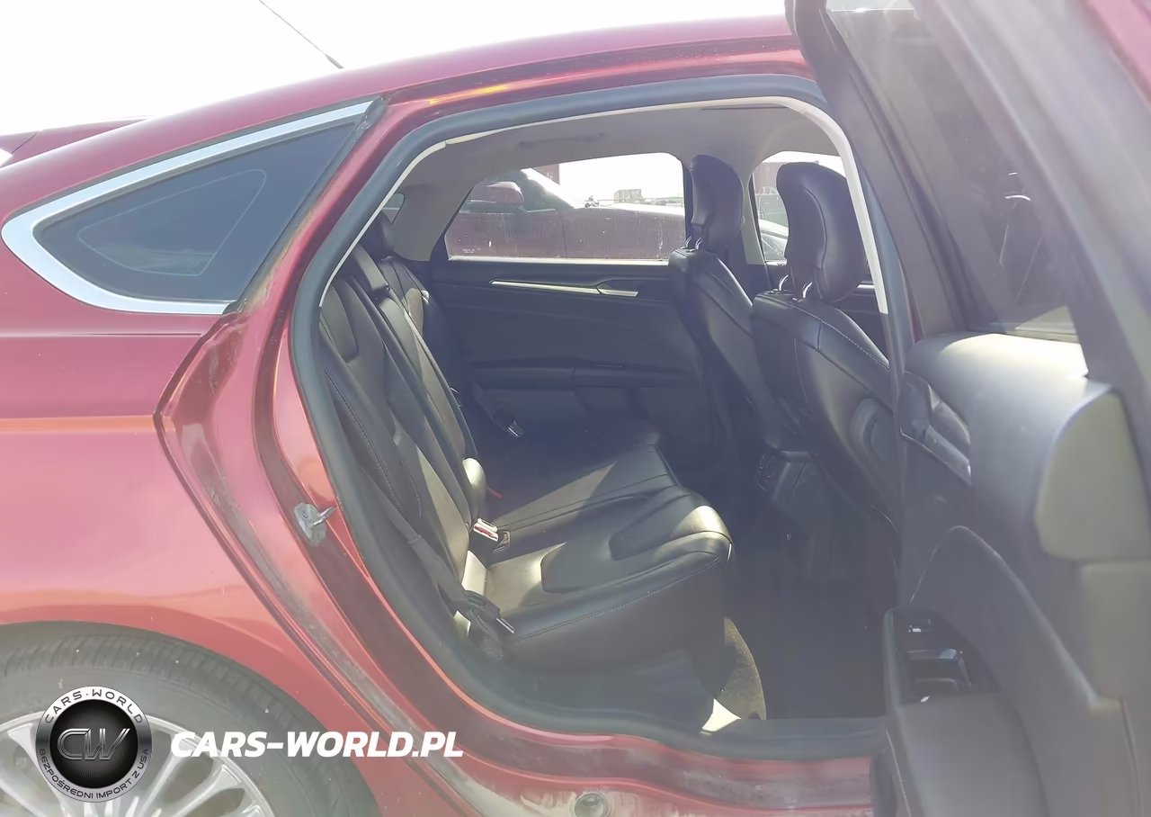 2014 Ford Fusion Titanium VIN:3FA6P0K93ER104657 - 8