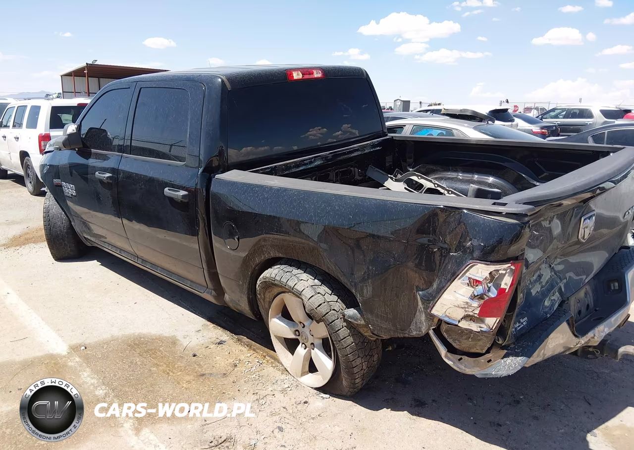 2022 Ram 1500 Classic Tradesman 4X4 5'7 Box VIN:3C6RR7KT6NG174114 - 3