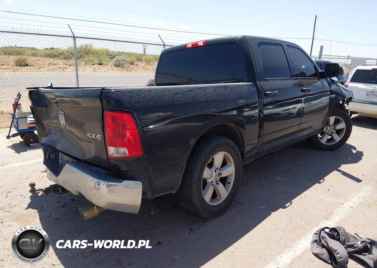 2022 Ram 1500 Classic Tradesman 4X4 5'7 Box VIN:3C6RR7KT6NG174114 - 4
