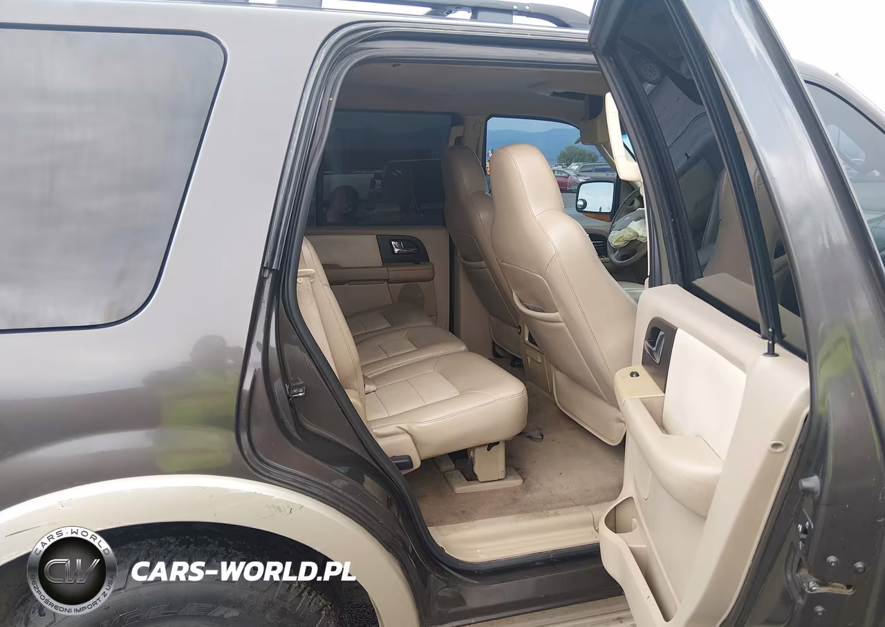 2005 Ford Expedition Eddie Bauer-King Ranch VIN:1FMPU17525LA08564 - 8