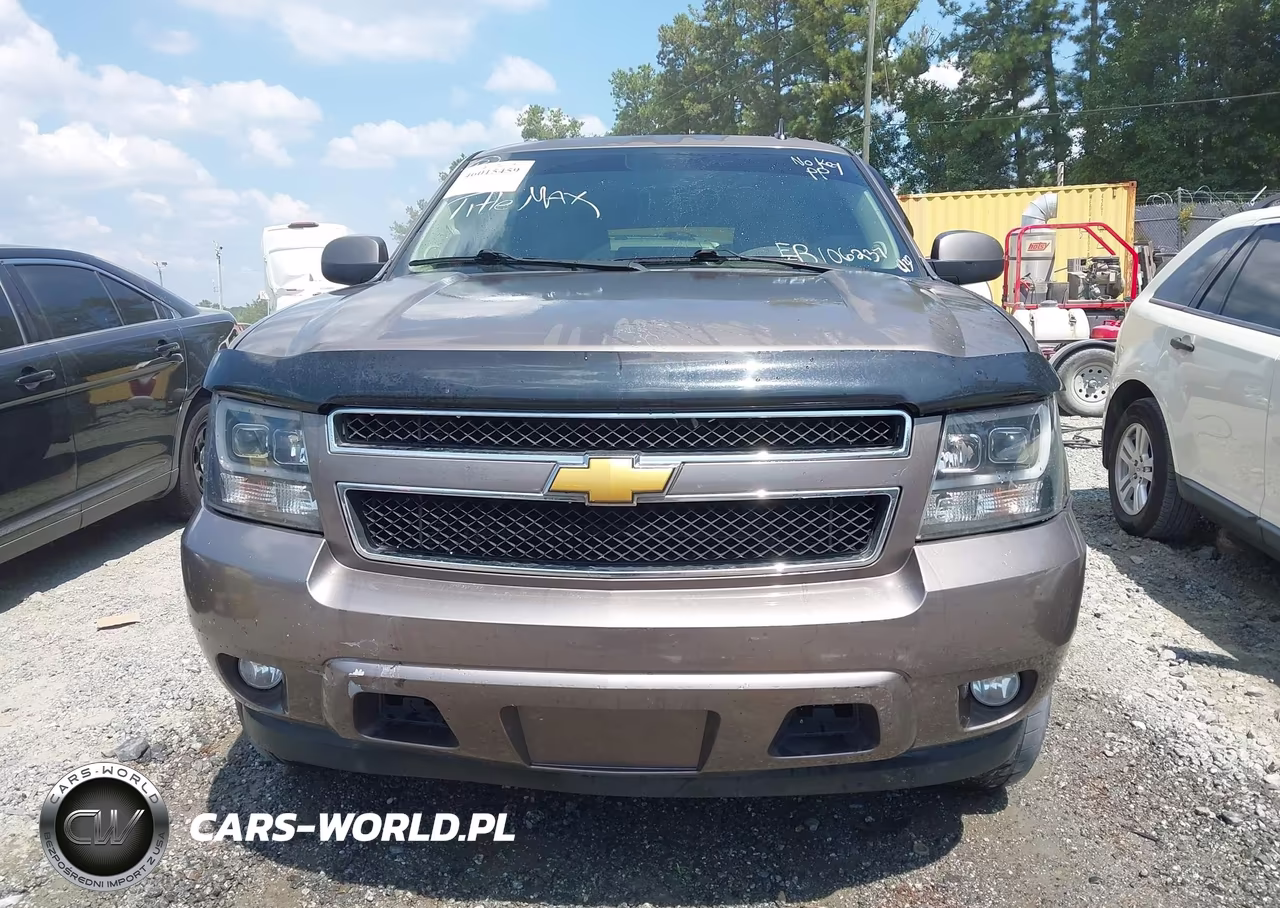 2014 Chevrolet Suburban 1500 Lt VIN:1GNSCJE0XER106237 - 12