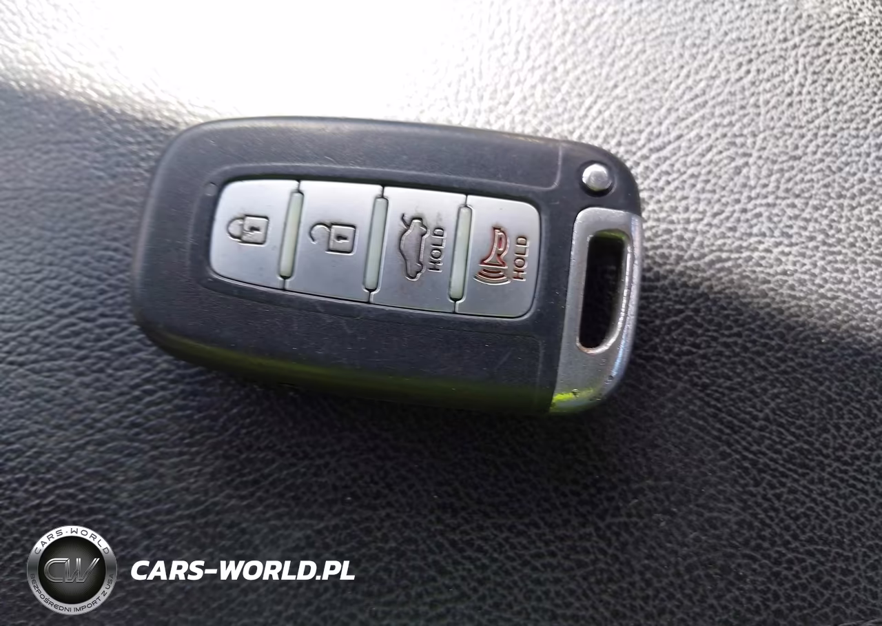 2011 Hyundai Sonata Hybrid VIN:KMHEC4A48BA008121 - 11
