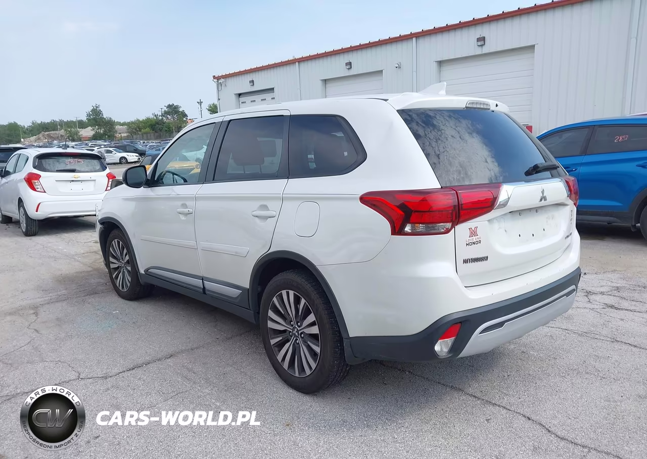 2019 Mitsubishi Outlander Es VIN:JA4AD2A38KZ008322 - 3