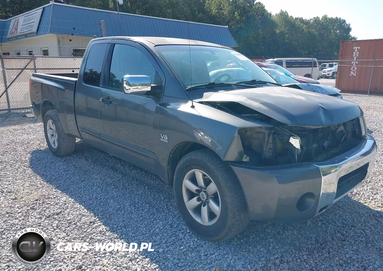 2004 Nissan Titan Se