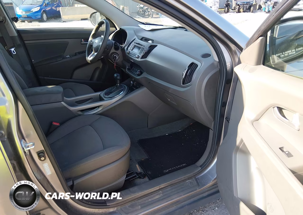 2012 Kia Sportage Lx VIN:KNDPBCA26C7258898 - 5