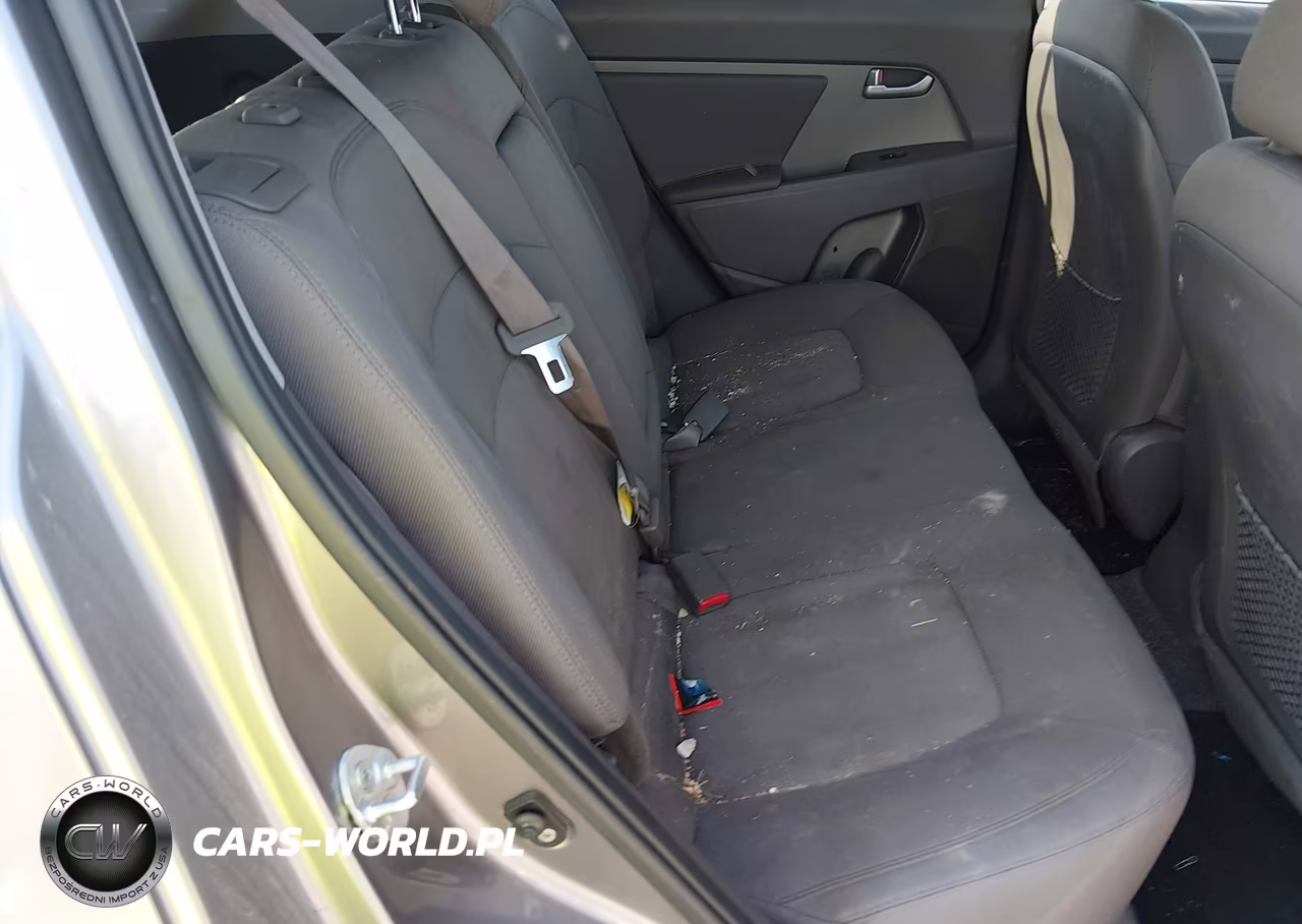 2012 Kia Sportage Lx VIN:KNDPBCA26C7258898 - 8