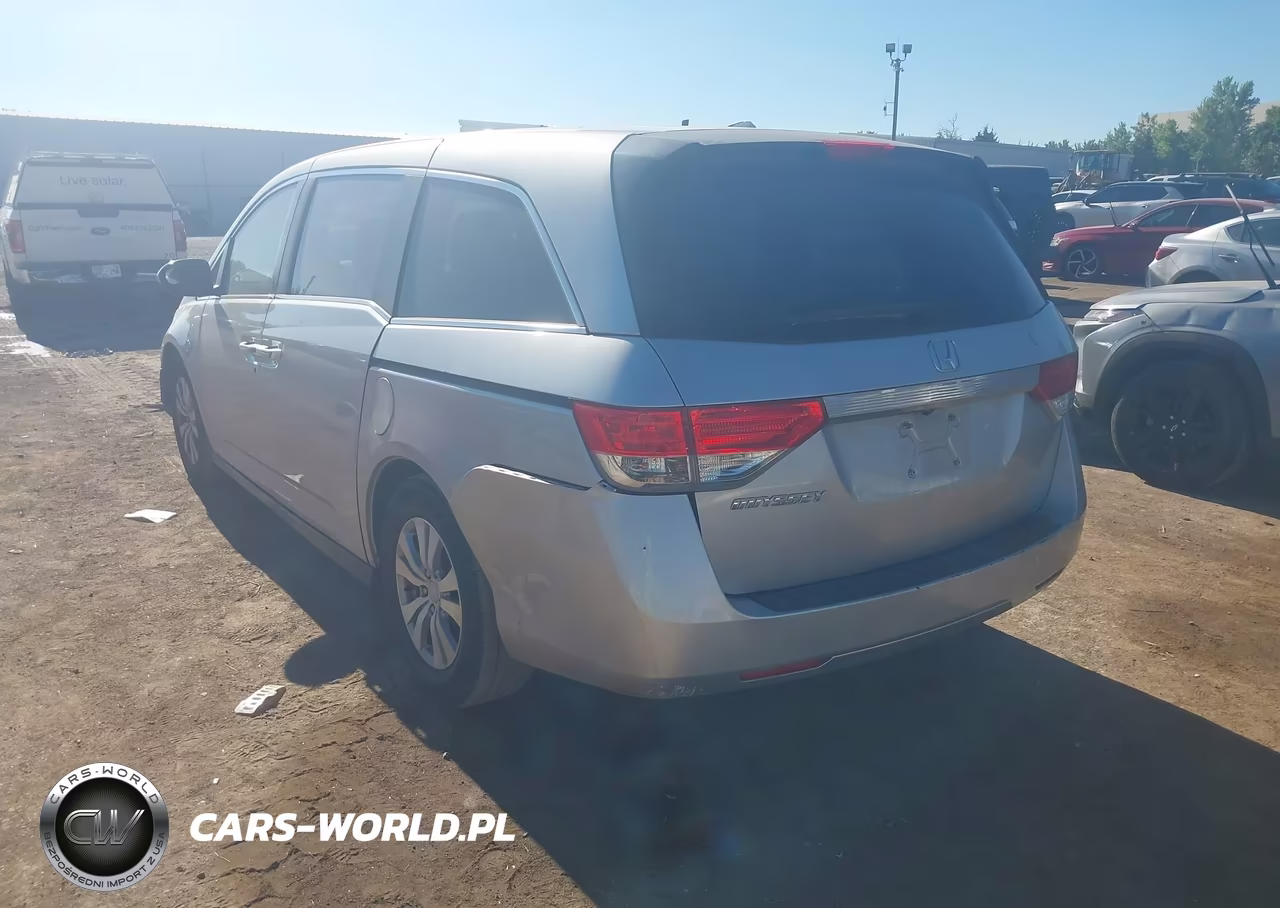 2015 Honda Odyssey Ex VIN:5FNRL5H48FB040677 - 3