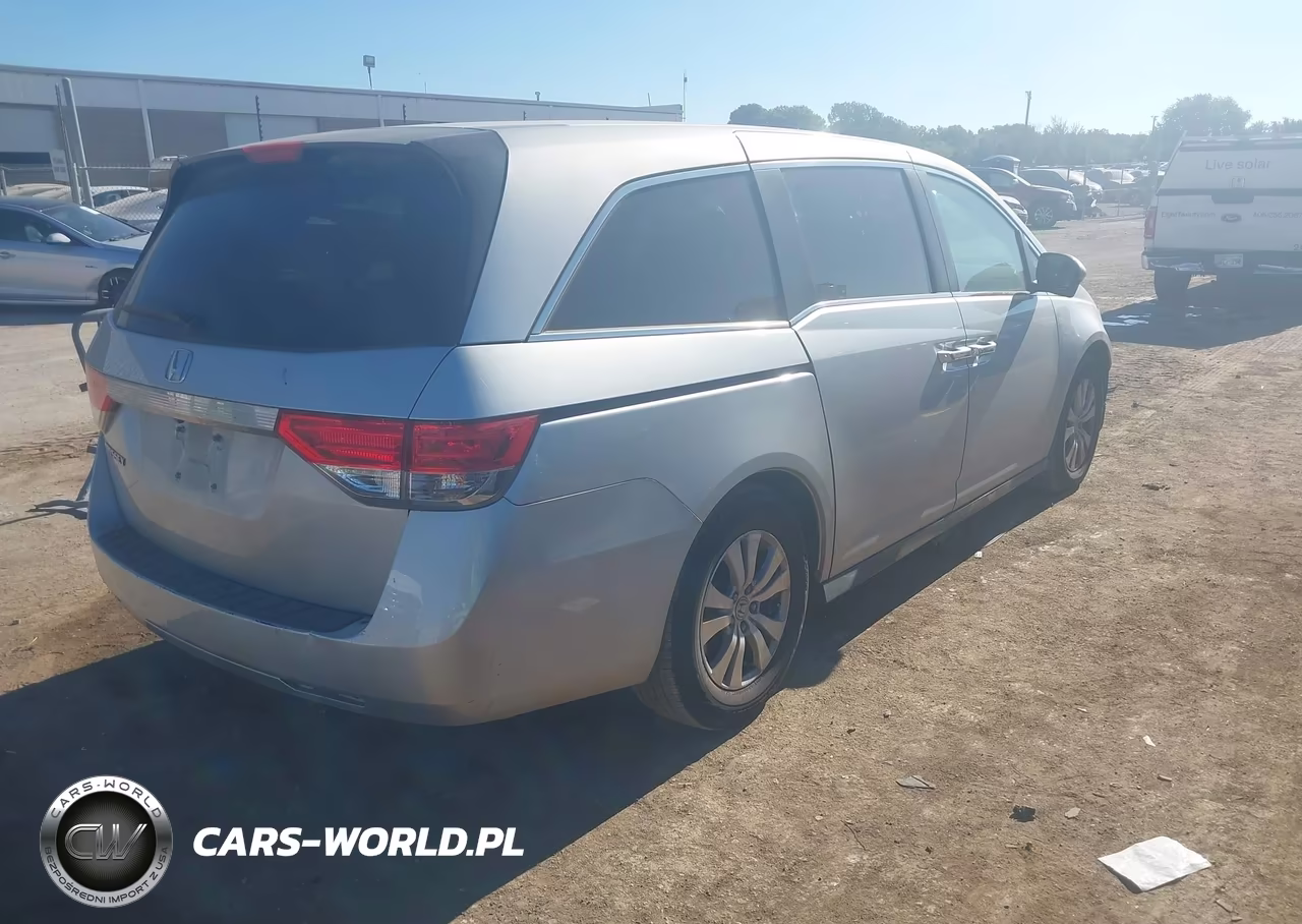 2015 Honda Odyssey Ex VIN:5FNRL5H48FB040677 - 4