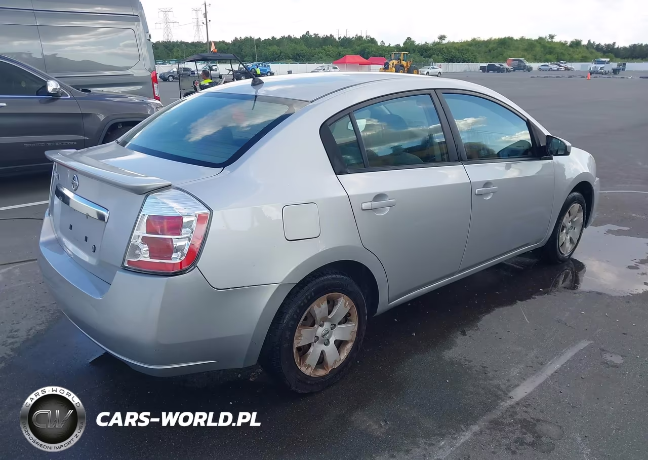 2011 Nissan Sentra 2.0 VIN:3N1AB6AP6BL682615 - 4