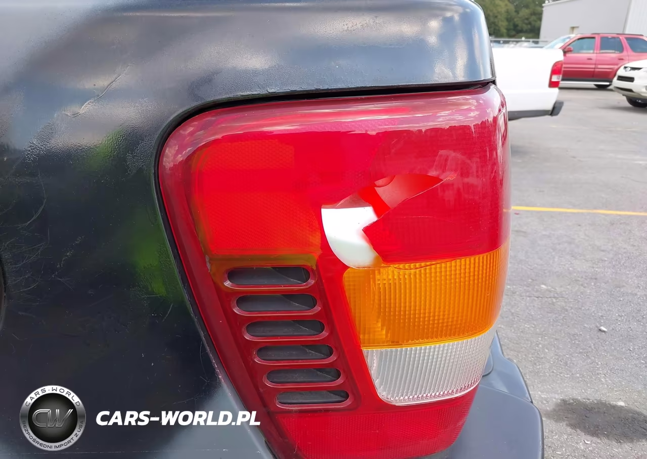 2004 Jeep Grand Cherokee Laredo VIN:1J4GW48S94C398074 - 6