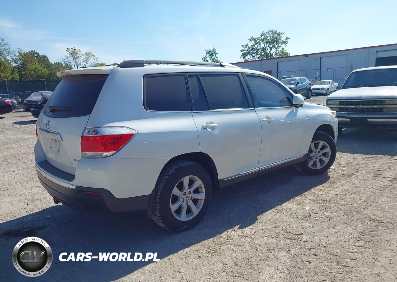 2012 Toyota Highlander Se V6 VIN:5TDBK3EH2CS108415 - 4
