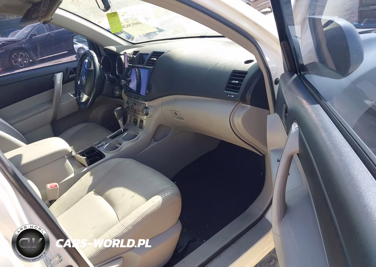 2012 Toyota Highlander Se V6 VIN:5TDBK3EH2CS108415 - 5