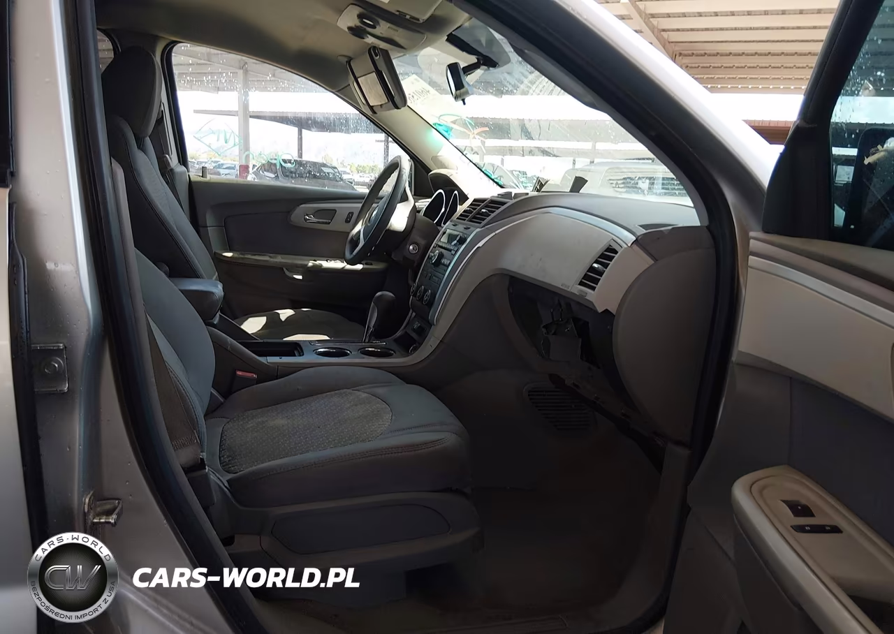 2012 Chevrolet Traverse Ls VIN:1GNKREED1CJ414367 - 5