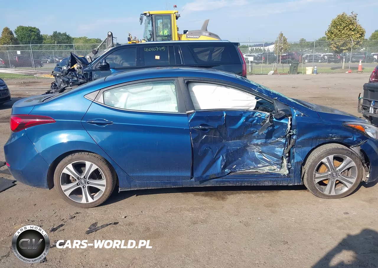 2015 Hyundai Elantra Sport VIN:KMHDH4AHXFU422280 - 13