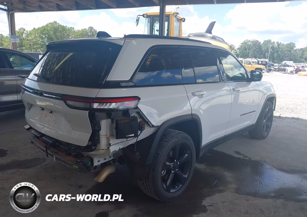 2024 Jeep Grand Cherokee Altitude X 4X2 VIN:1C4RJGAG2RC258976 - 4