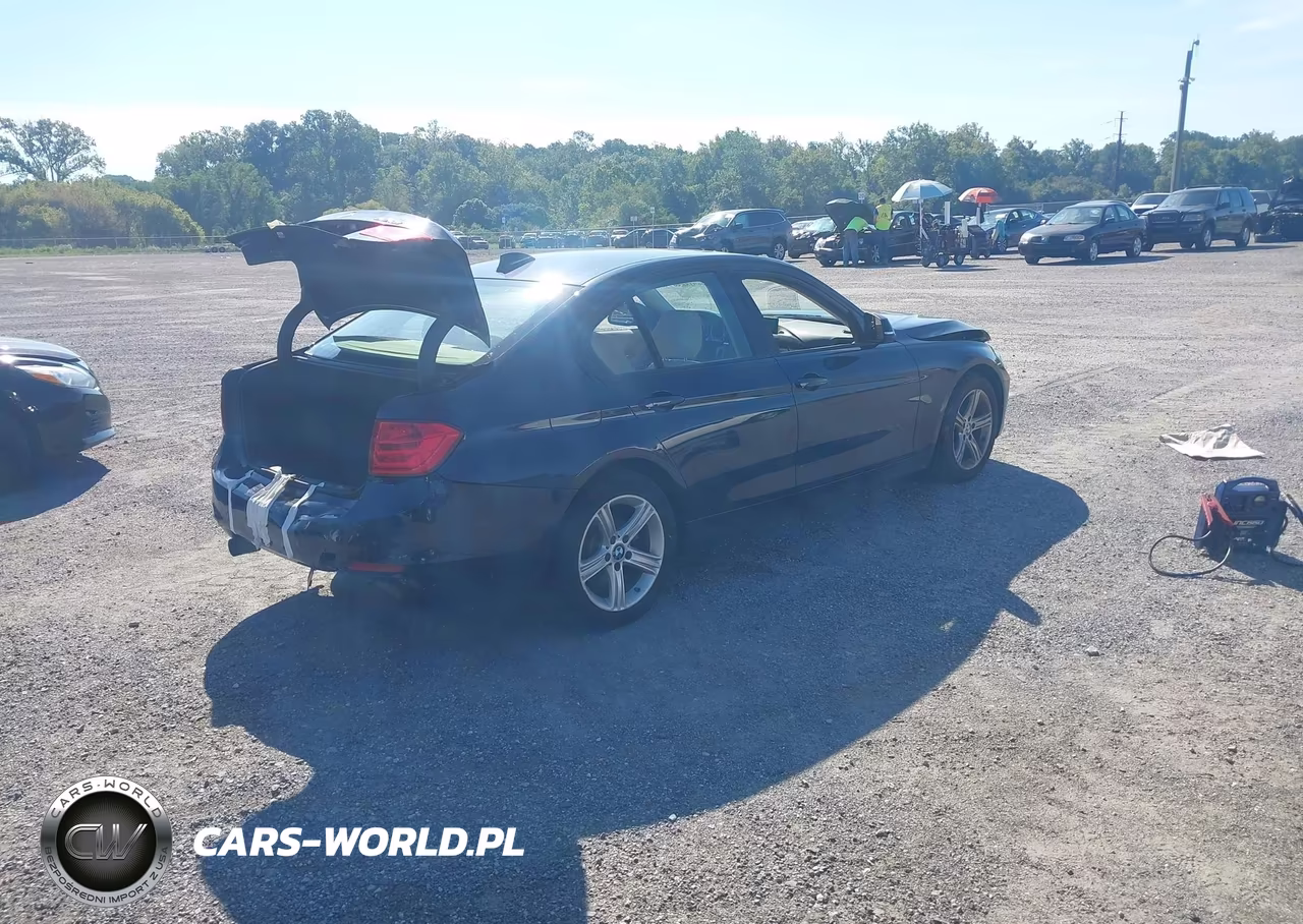 2015 BMW 320I xDrive VIN:WBA3C3C51FK201123 - 4