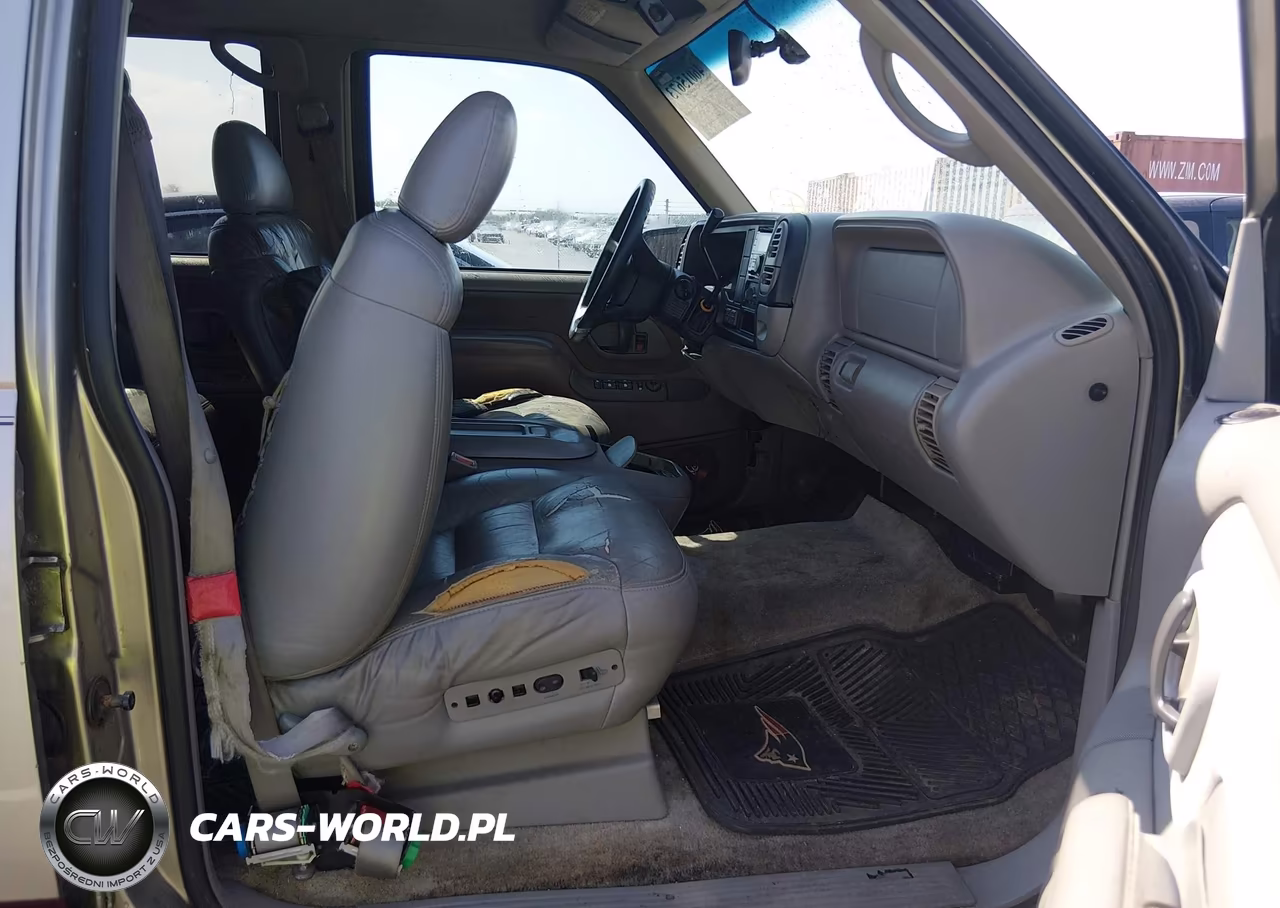 1999 Chevrolet Tahoe Ls VIN:1GNEK13RXXJ409621 - 5