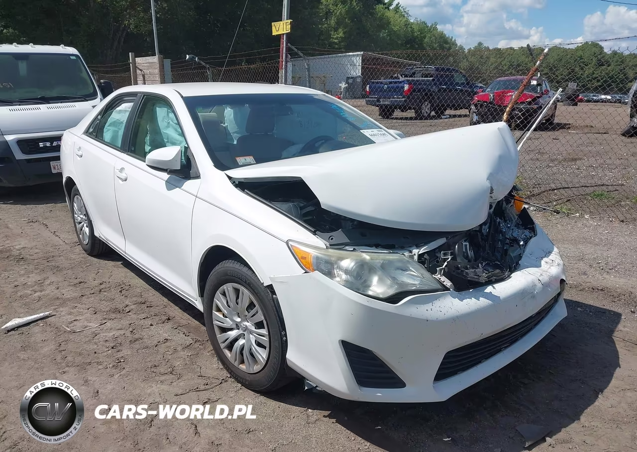2014 Toyota Camry Le
