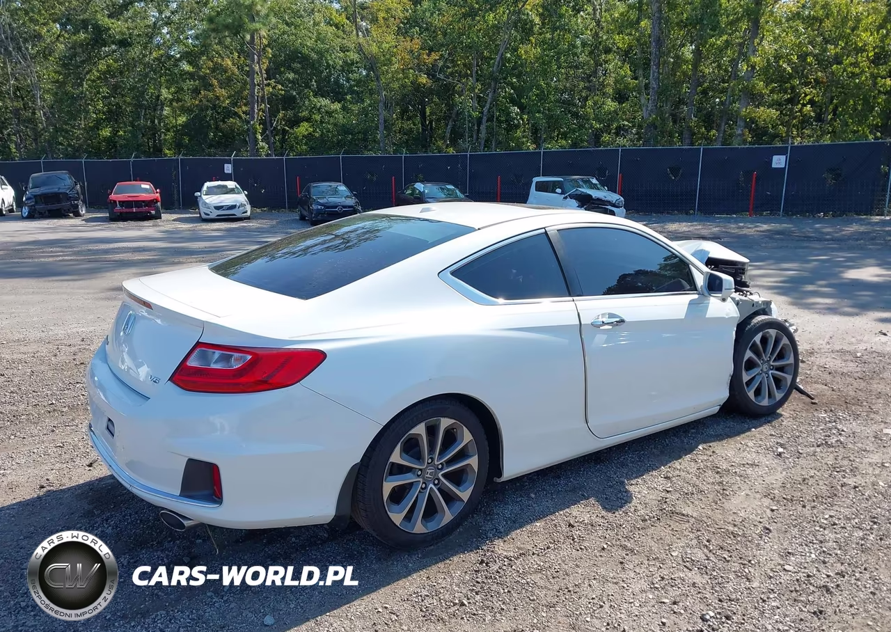 2015 Honda Accord Ex-L V-6 VIN:1HGCT2B84FA004611 - 4