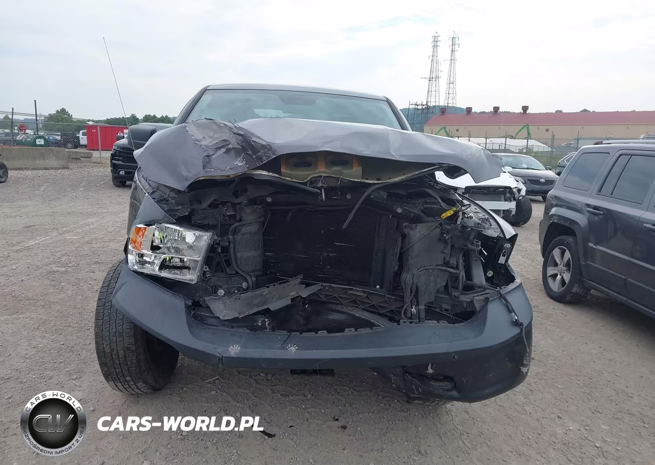 2018 Ram 1500 Tradesman 4X4 6'4 Box VIN:1C6RR7FT4JS215787 - 12