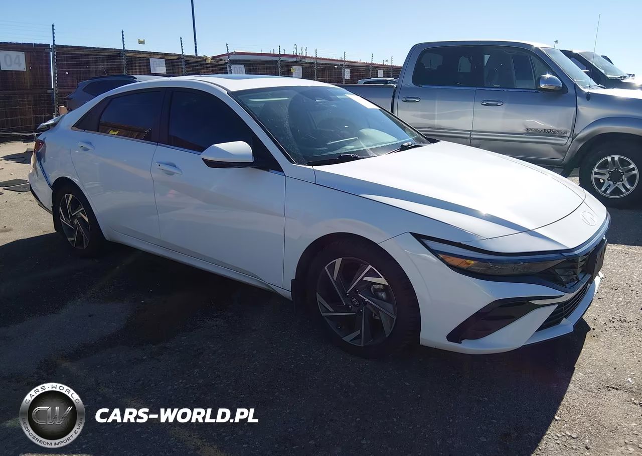 2024 Hyundai Elantra Sel