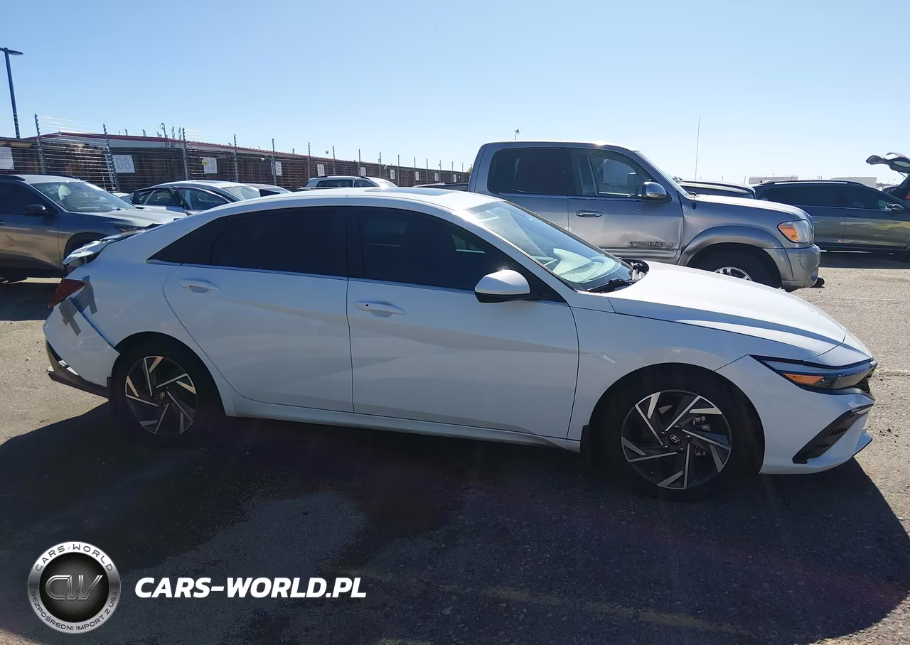 2024 Hyundai Elantra Sel VIN:KMHLS4DGXRU678116 - 13