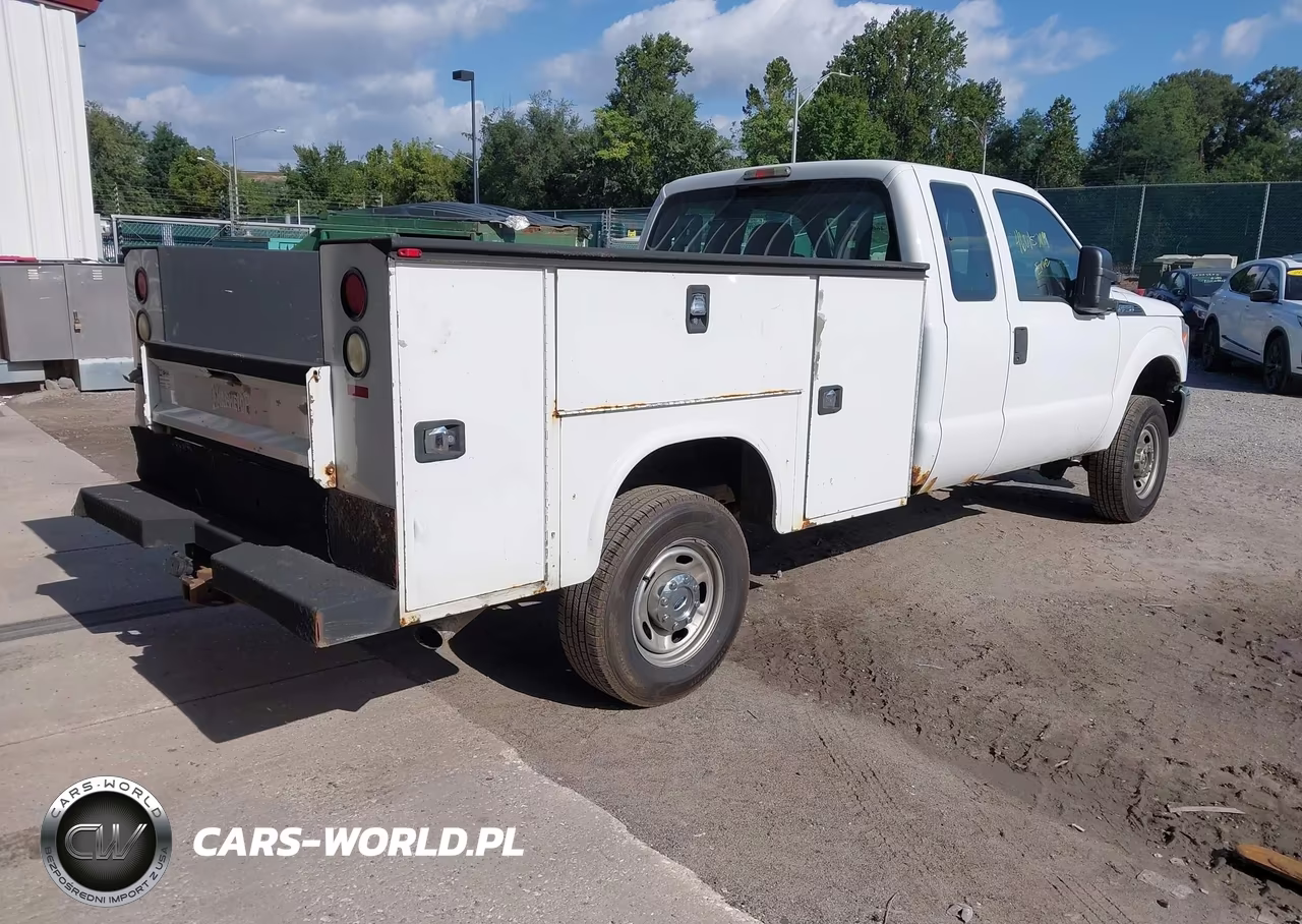 2015 Ford F-250 Xl VIN:1FT7X2B65FEC31463 - 4