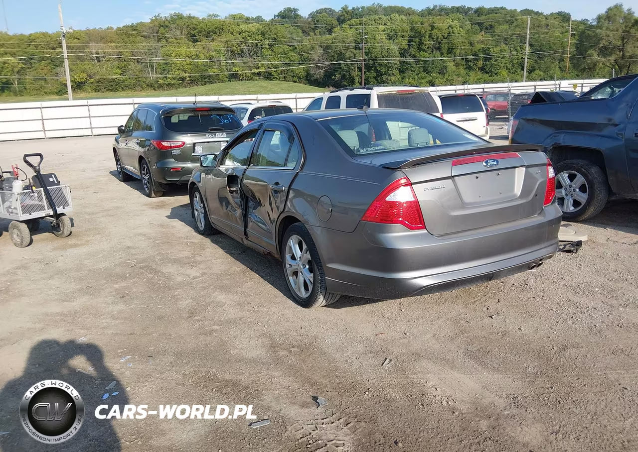 2012 Ford Fusion Se VIN:3FAHP0HA2CR315422 - 3